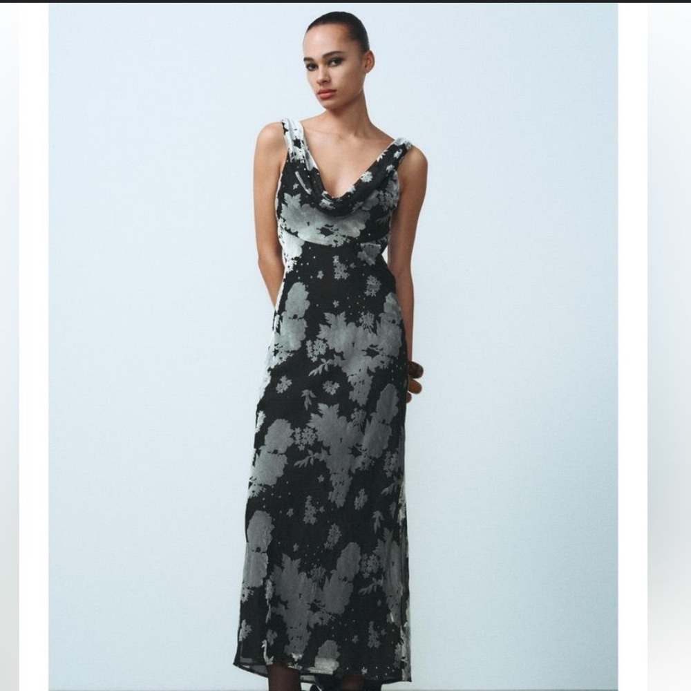 NWT Zara Black and Silver Velvet Dress